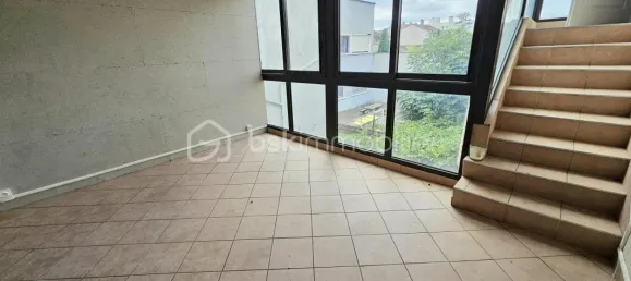 3 Schlafzimmer Wohnung in Roanne, France, Nr. 348236 12