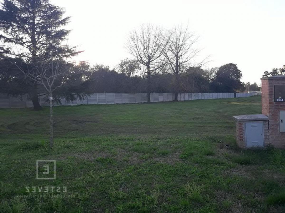  Land in Escobar, Argentina No. 116426