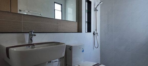 Vivenda T4 em Pattaya, Thailand N.º 85568 3