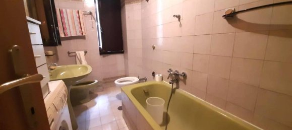 2 rooms Apartment in Rome, Italy No. 33109 17