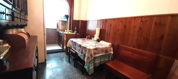 2 rooms Apartment in Rome, Italy No. 33109 2