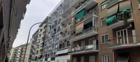 2 rooms Apartment in Rome, Italy No. 33109 23