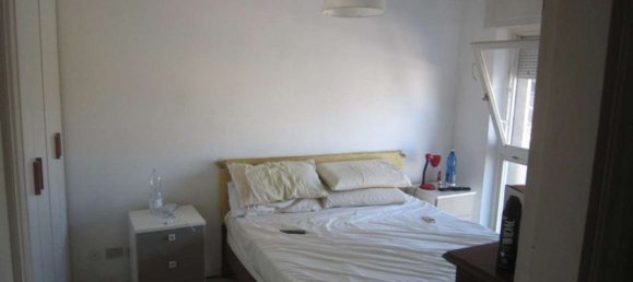 Квартира с 2 комнатами в Анцио, Италия № 202965 16