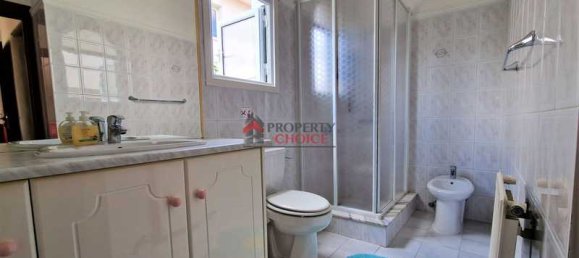 Вилла с 6 спальнями в Ороклини, Кипр № 20924 15