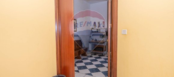 3 Schlafzimmer Wohnung in Caltagirone, Italy, Nr. 168411 37