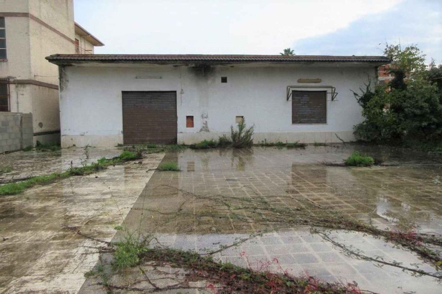 Almacén en Aprilia, Italy 419 m² No. 370761