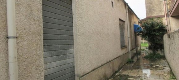 Almacén en Aprilia, Italy 419 m² No. 370761 5