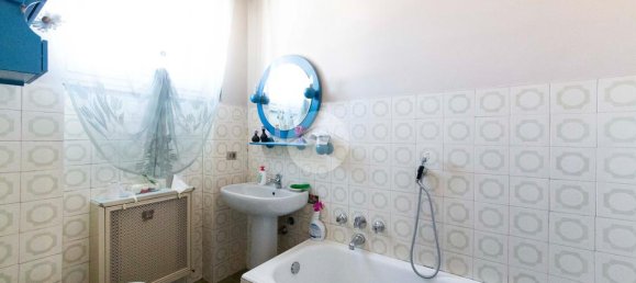 4 bedrooms Villa in Settimo Milanese, Italy No. 324776 21