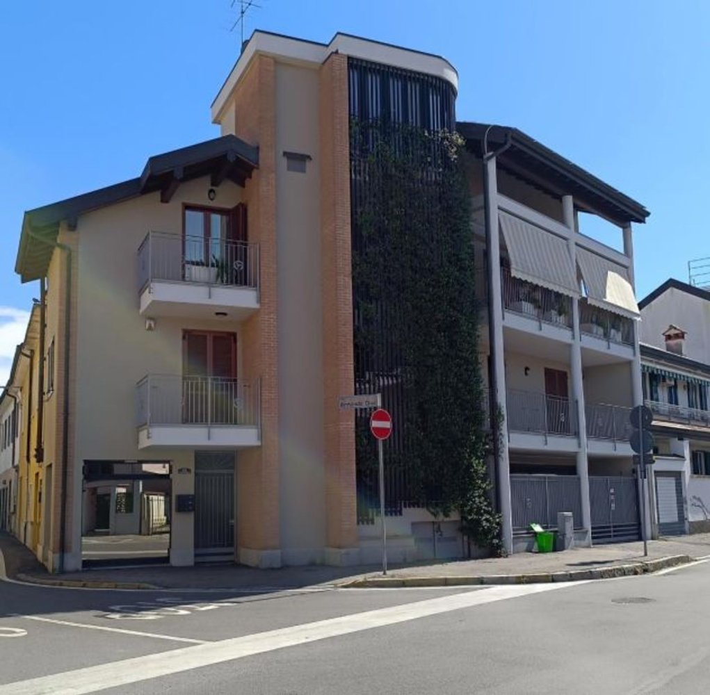 3-Zimmer Wohnung in Bareggio, Italy, Nr. 187573