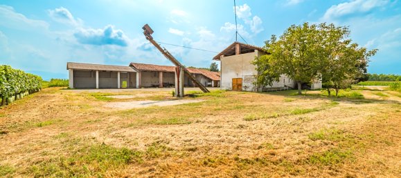 Дом с 9 комнатами в Карде, Италия № 175571 13