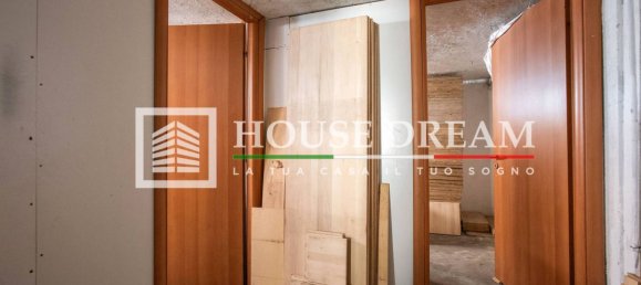 2-Zimmer Gewerbliche Immobilie in Rome, Italy, Nr. 313439 19