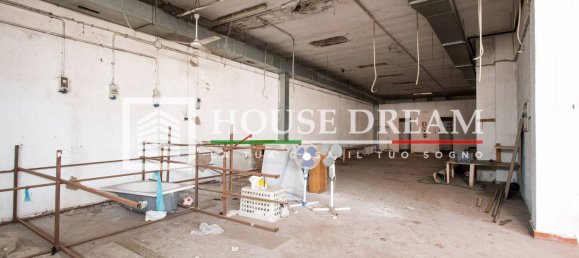 2-Zimmer Gewerbliche Immobilie in Rome, Italy, Nr. 313439 7