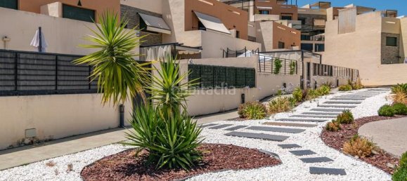 3 bedrooms Townhouse in Las Gabias, Spain No. 172883 6