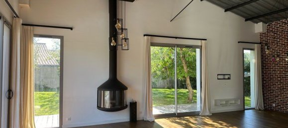 5 bedrooms House in Vendee, France No. 324934 8