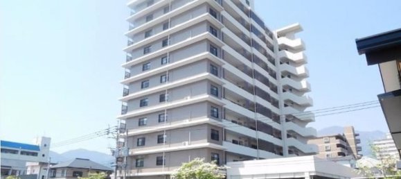 4 bedrooms Apartment in Oita, Japan No. 6416 2