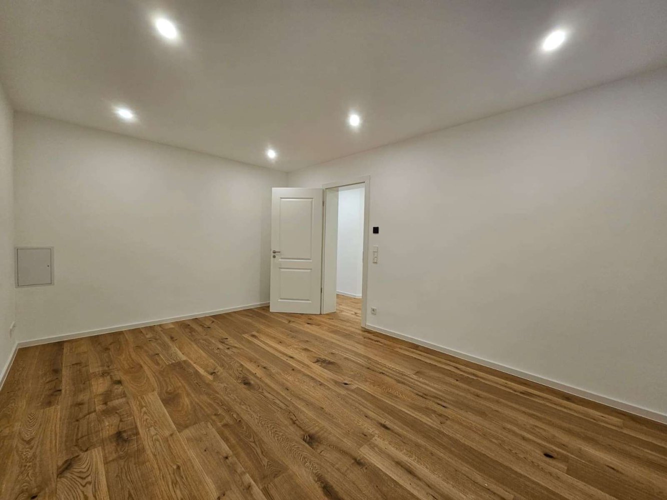 2 bedrooms Apartment in Stuttgart, Germany No. 334837