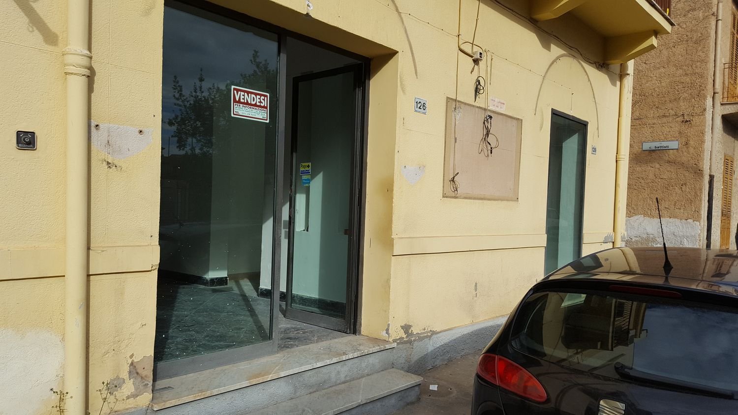 Gewerbliche Immobilie in Casteldaccia, Italy 47m², Nr. 255999