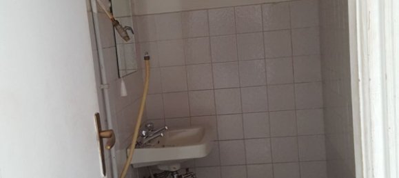 Gewerbliche Immobilie in Casteldaccia, Italy 47m², Nr. 255999 4