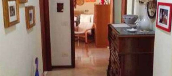 5-salle Appartement à Augusta, Italy No. 46038 14