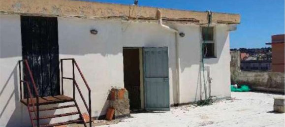 5-salle Appartement à Augusta, Italy No. 46038 5