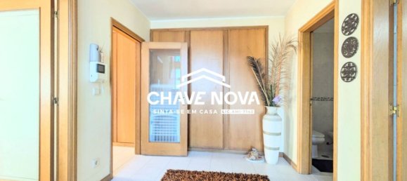 4 bedrooms House in Vila Nova de Gaia, Portugal No. 63616 6