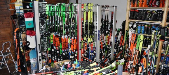 Gewerbliche Immobilie in Cesana Torinese, Italy 136m², Nr. 115606 10