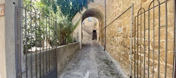 8 rooms Apartment in Calascibetta, Italy No. 46414 2