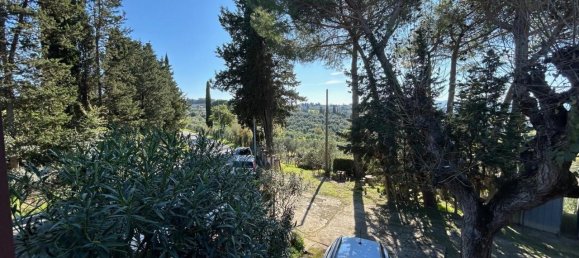 7 rooms House in Peccioli, Italy No. 91717 10