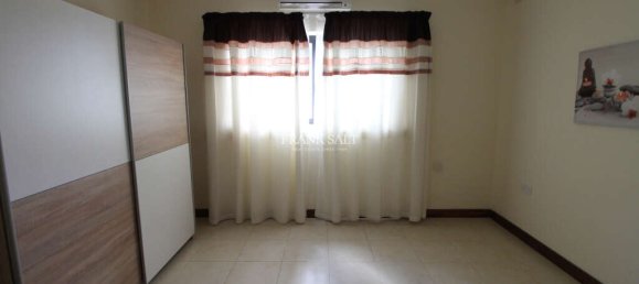 Bungalow de 3 dormitorios en Attard, Malta No. 9707 13
