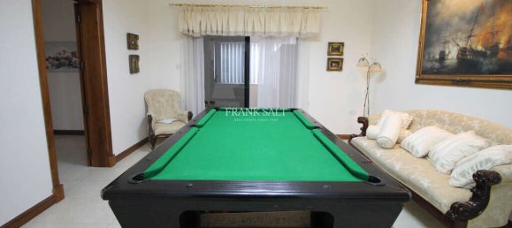 Bungalow de 3 dormitorios en Attard, Malta No. 9707 10