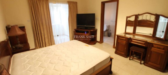 Bungalow de 3 dormitorios en Attard, Malta No. 9707 17