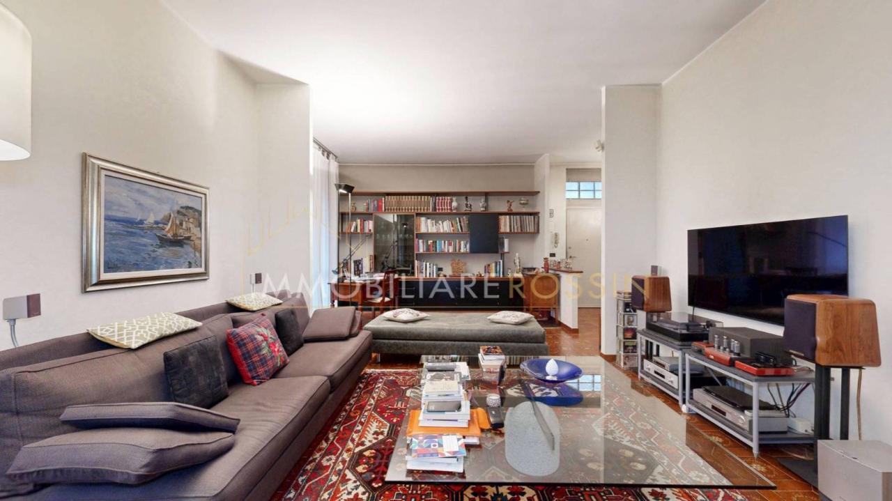 8 rooms Villa in Buccinasco, Italy No. 117819