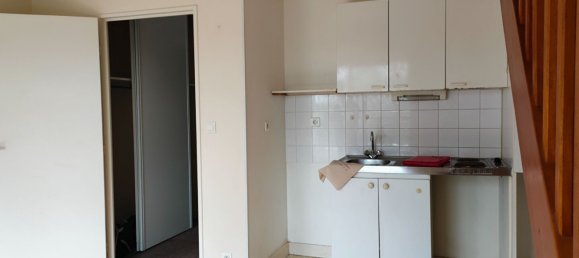 1 غرف نوم منزل ذو طابقين في Saint-Cyr-sur-Loire, France رقم 93401 2