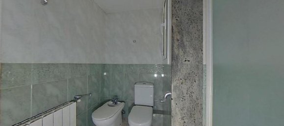 4 Schlafzimmer Wohnung in L'Hospitalet de Llobregat, Spain, Nr. 32576 6