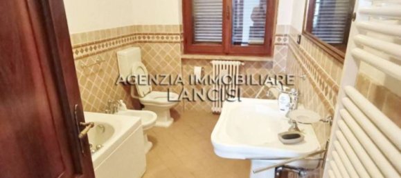 Villa de 11 dormitorios en Sansepolcro, Italy No. 221271 6