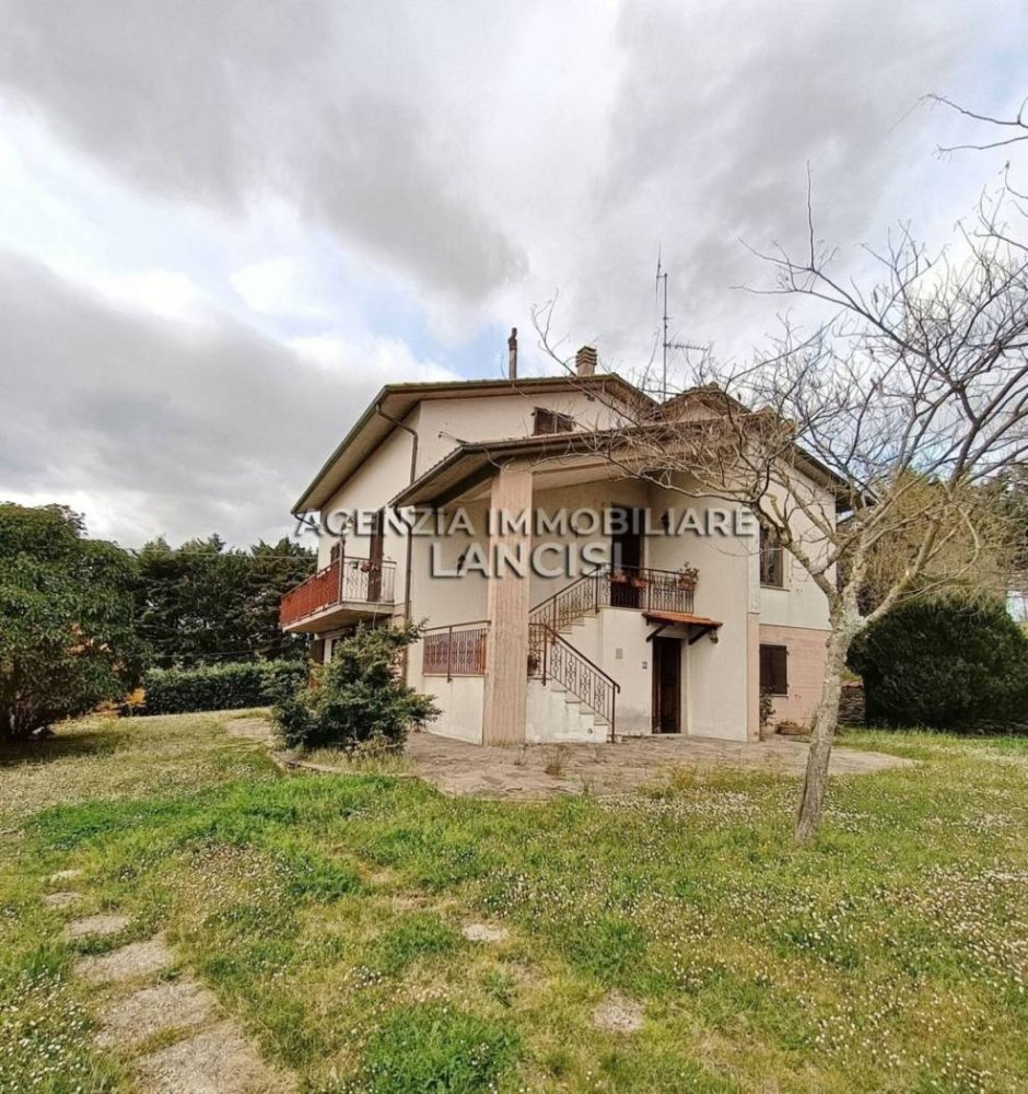 Villa de 11 dormitorios en Sansepolcro, Italy No. 221271