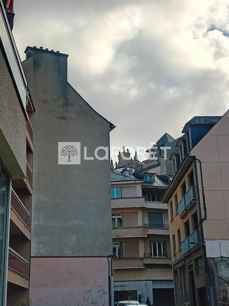 Propriété commerciale à Aveyron, France 80m² No. 356856