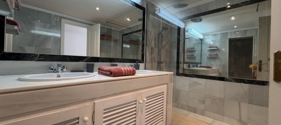 2 chambres Penthouse à Estepona, Spain No. 123569 6