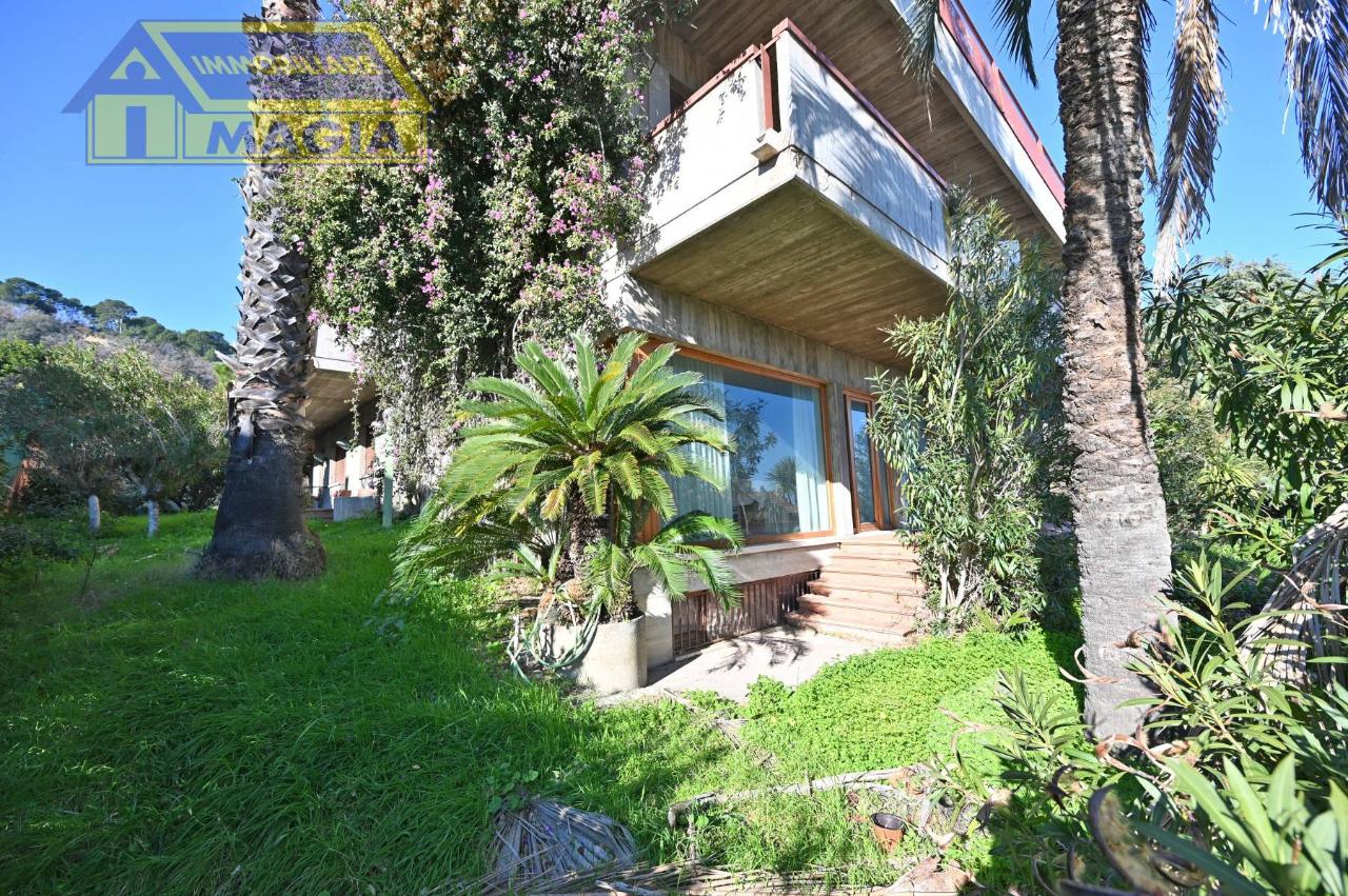 10غرفة فيلا في Grottammare, Italy رقم 111222