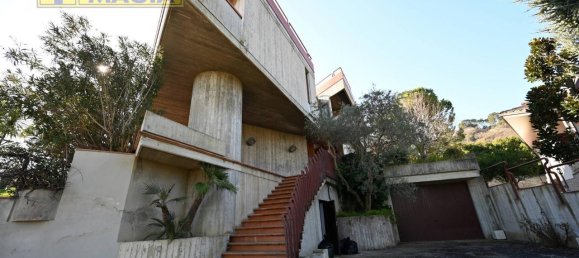 10غرفة فيلا في Grottammare, Italy رقم 111222 13