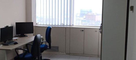 56m² Office in Naples, Italy No. 29993 4