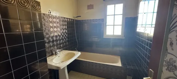 2 bedrooms House in Seine-Maritime, France No. 296214 10