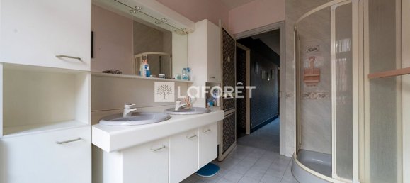 Casa de 5 dormitorios en Aniche, France No. 332862 8