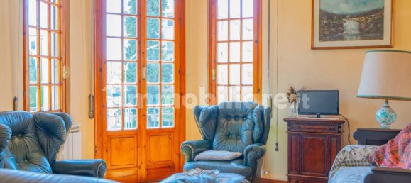 Квартира с 3 спальнями в Империя, Италия № 353300 20