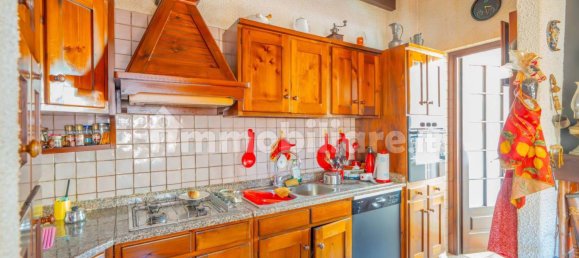 Квартира с 3 спальнями в Империя, Италия № 353300 18