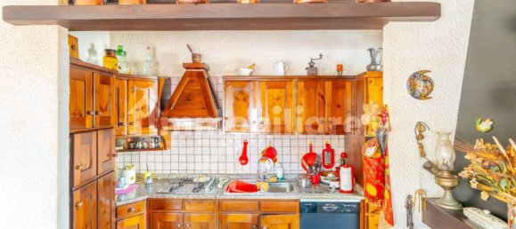 Квартира с 3 спальнями в Империя, Италия № 353300 21