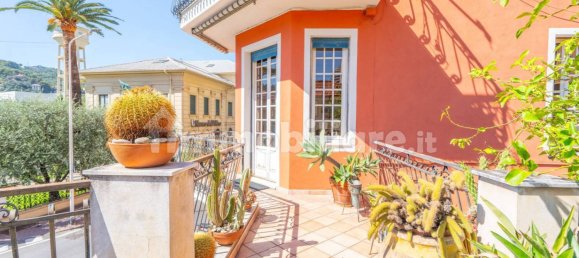 Квартира с 3 спальнями в Империя, Италия № 353300 13