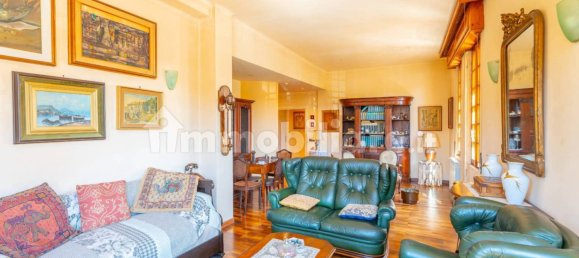 Квартира с 3 спальнями в Империя, Италия № 353300 4