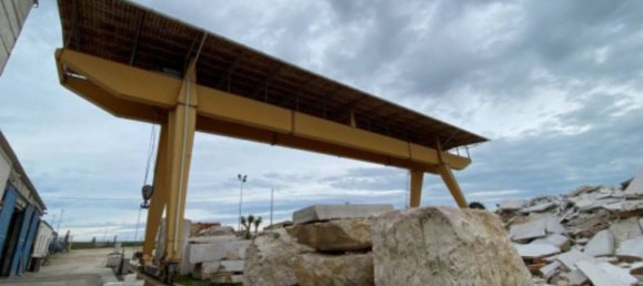 533m² Commercial property in Poggio Imperiale, Italy No. 306802 9