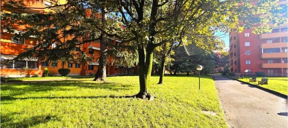 Apartamento de 3 habitaciónes en Pioltello, Italy No. 34016 33